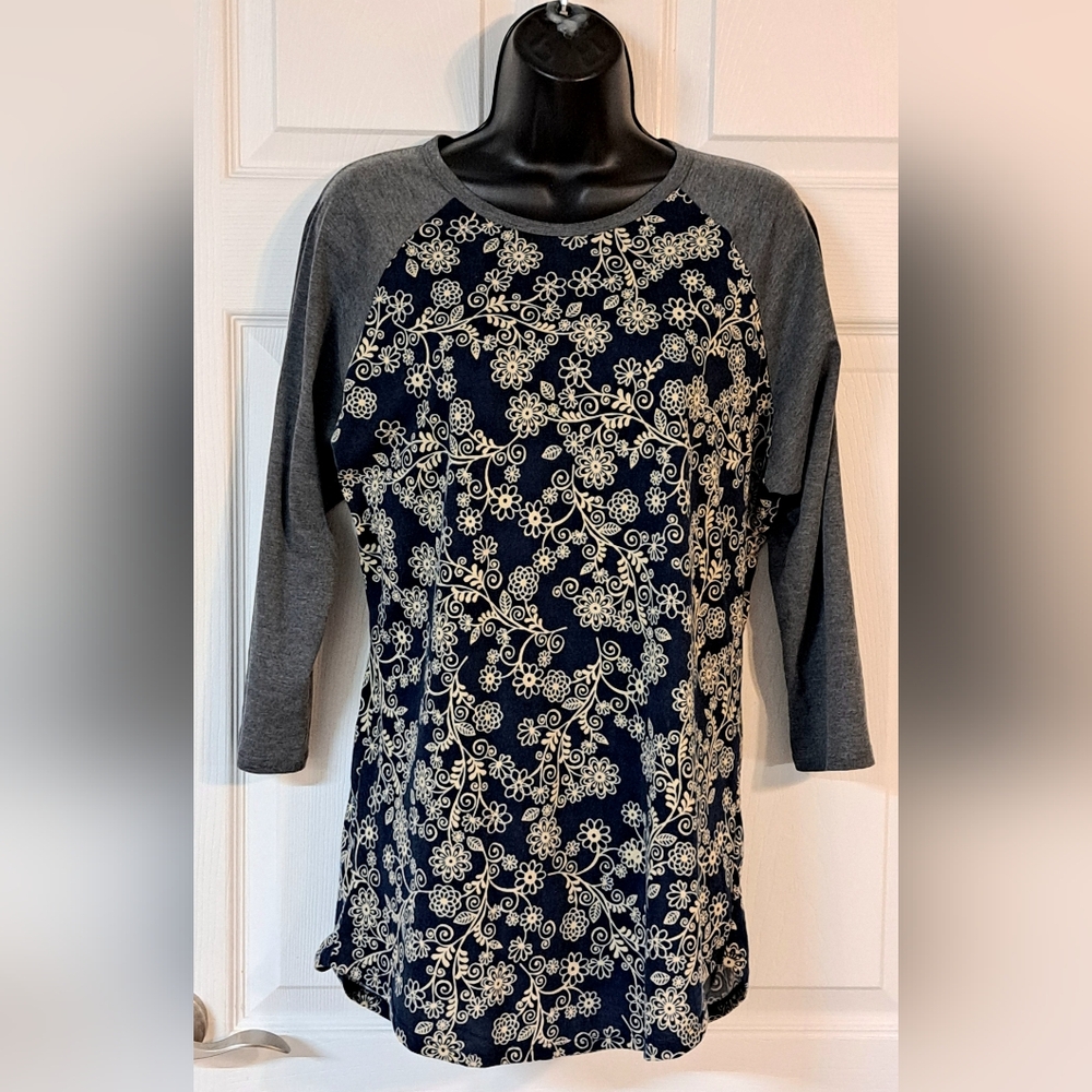 LuLaRoe Floral Pullover Top